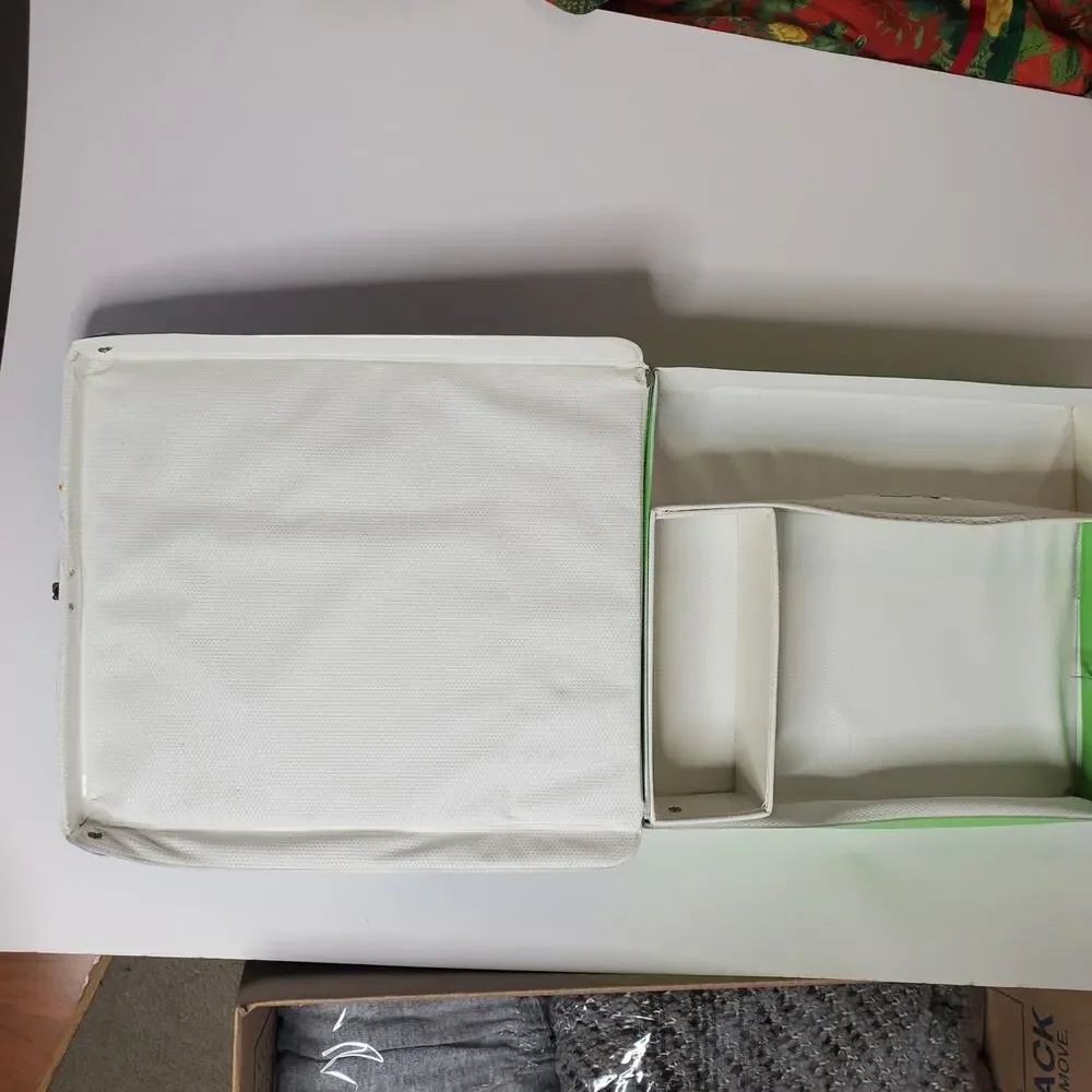 Vintage 1968 Mattel Barbie Doll Case The World Of Barbie Clean With Some Damage